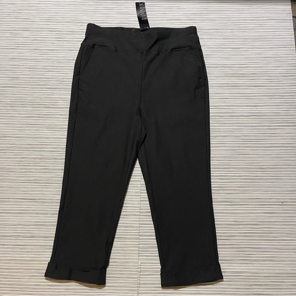 Chic Black Women's Capris